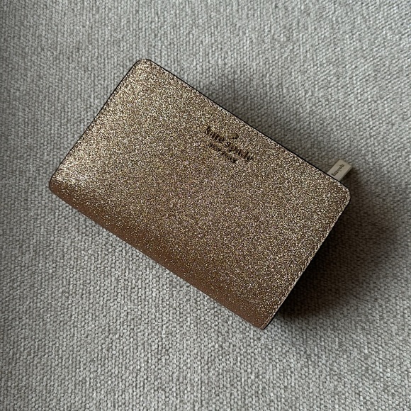 Kate Spade Wallet - Picture 2 of 6